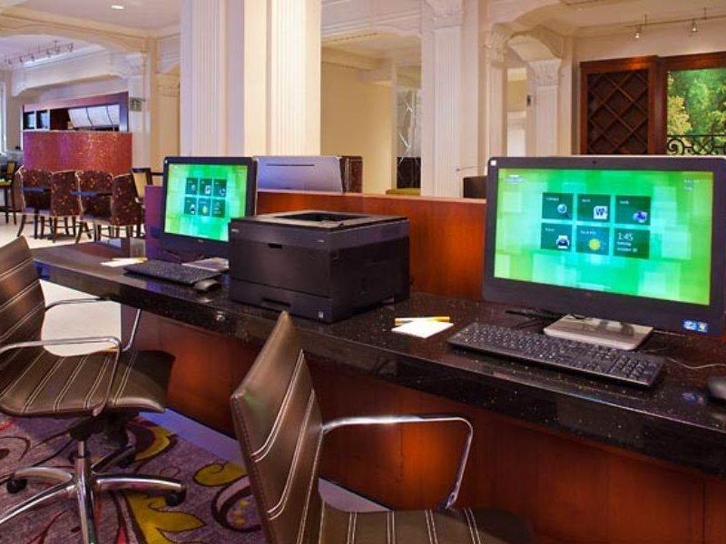 Courtyard By Marriott New Orleans French Quarter/Iberville Esterno foto